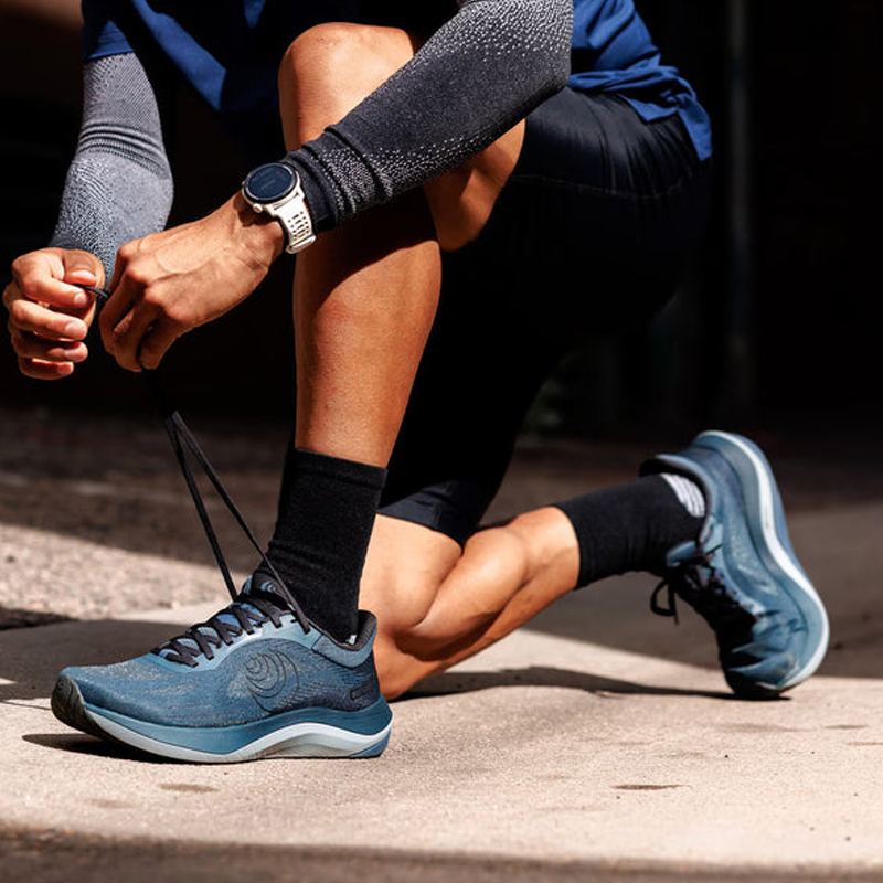 Men's Ultrafly 6 - Image 12